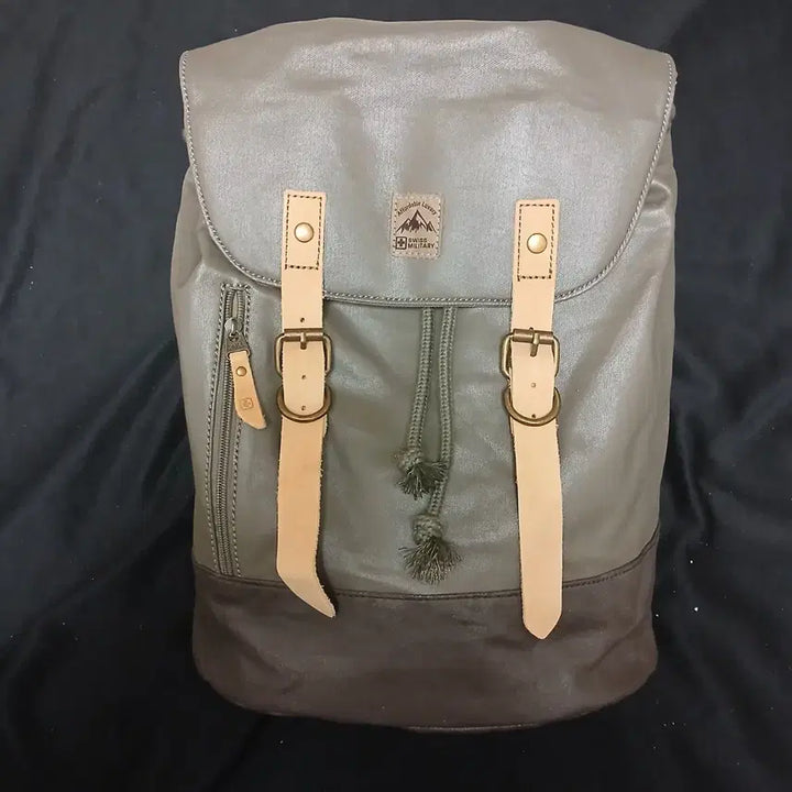 [BUNJANG] Swiss Military Style Canvas Backpack / 스위스 밀리터리 감성 백팩 (Swiss Military 스타일)
