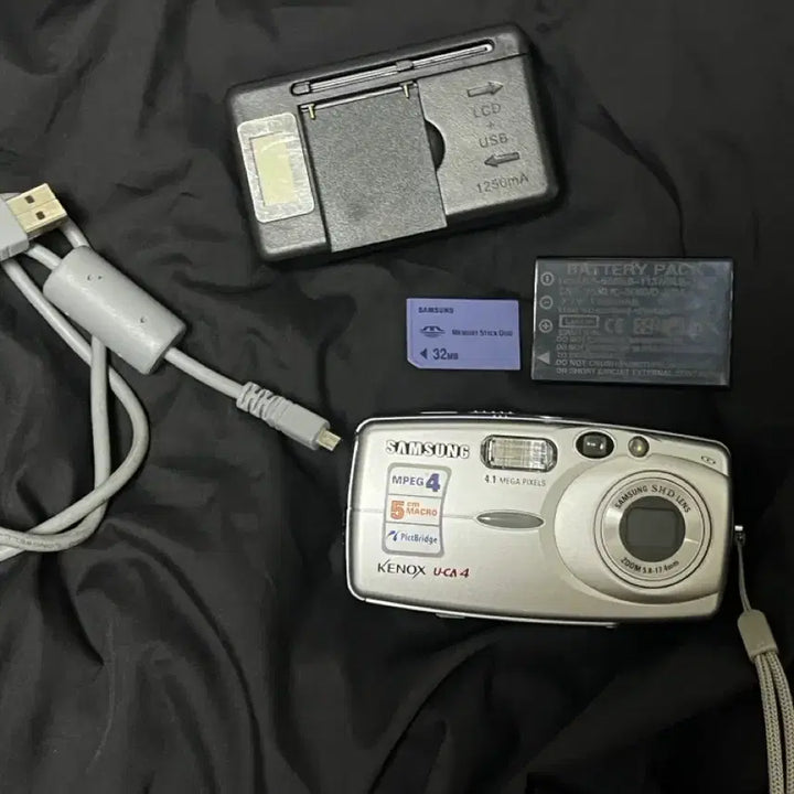 [SOLD OUT] 삼성 케녹스 kenox U-CA4 디카 디지털카메라 작례o