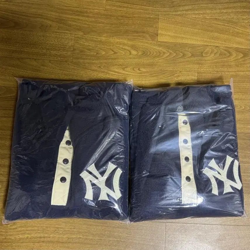 [SOLD OUT] 폴로 랄프로렌 양키즈 플리스 풀오버 네이비