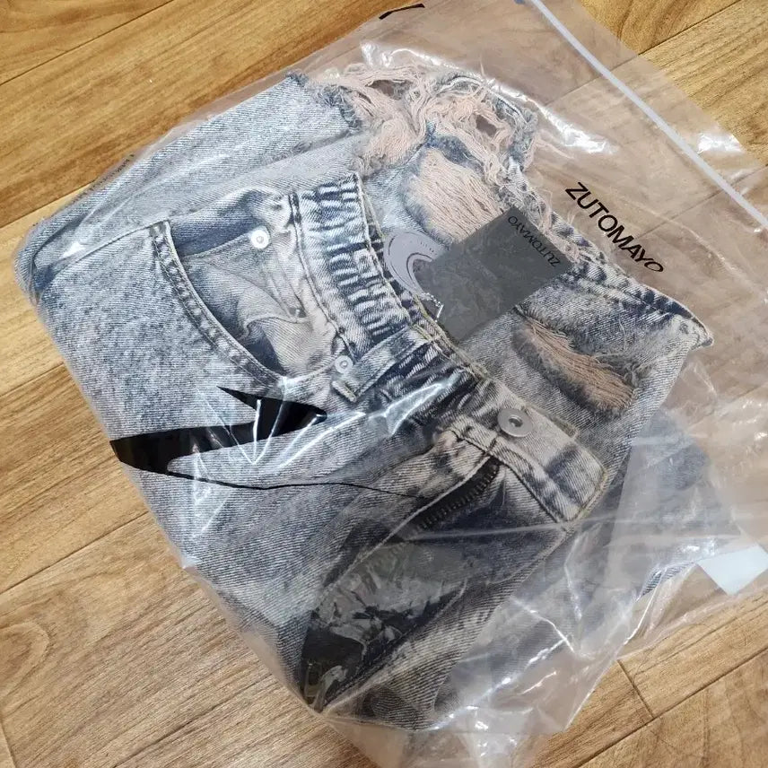 [SOLD OUT] 즛토마요 좀크라 빈티지 데님 팬츠