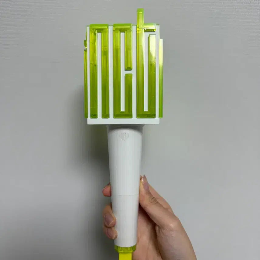 [BUNJANG] NCT Official Light Stick (Old Version) / NCT 공식 응원봉 (구 버전)