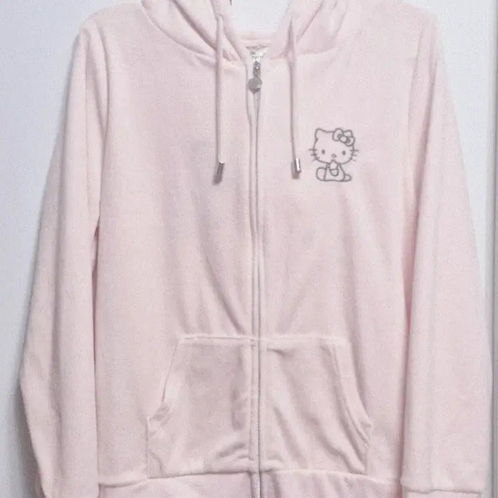 [BUNJANG] Vingirl x Hello Kitty Velvet Set Up / !가격 제안O! vingirl hello kitty 벨벳 셋업 일브 대장