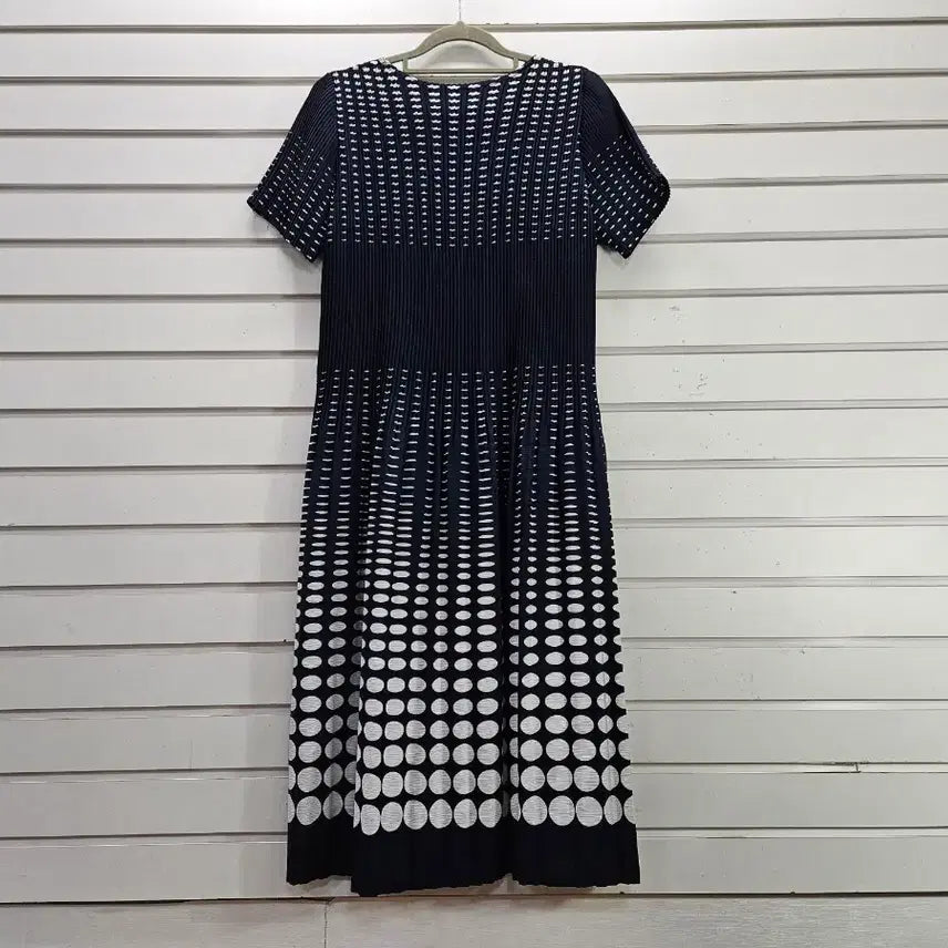 [BUNJANG] Dot Pattern Pleated Long Dress / 도트무늬 주름원단  부인복 롱원피스/보물찾기천사