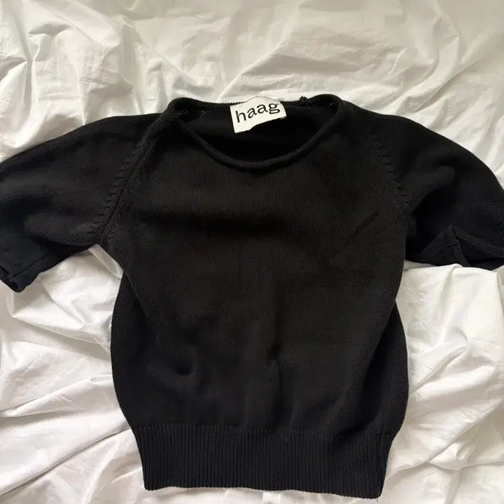 [BUNJANG] Haag Black Crop Knit Top / haag 블랙 크롭 니트 탑