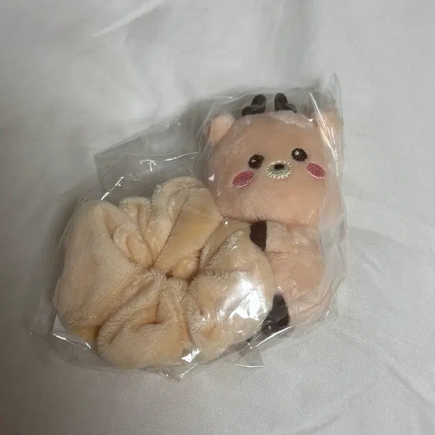 [SOLD OUT] 라이즈 성찬 우락밤 스크런치 미개봉 새제품