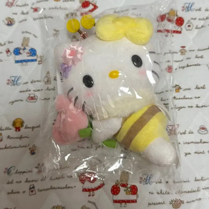 [BUNJANG] Sanrio Honey Series Kitty Mascot / 꽃이좋아 벌꿀시리즈 키티 마스코트