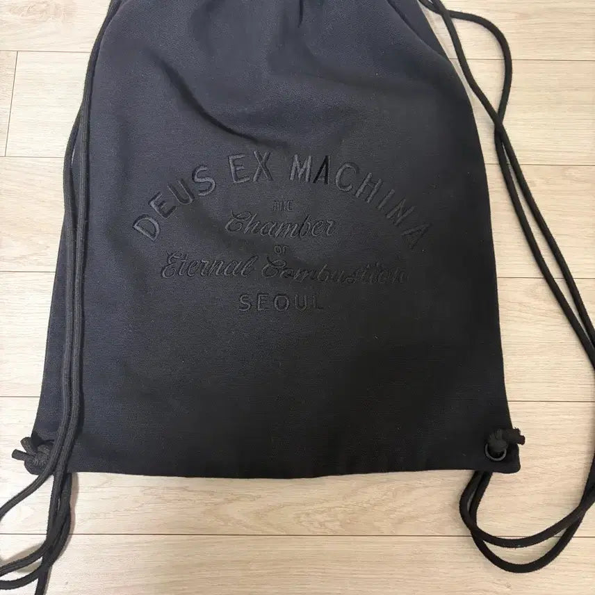 [BUNJANG] Deus Ex Machina String Bag Black / 데우스 엑스 마키나 스트링백 블랙