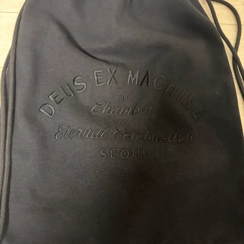 [BUNJANG] Deus Ex Machina String Bag Black / 데우스 엑스 마키나 스트링백 블랙