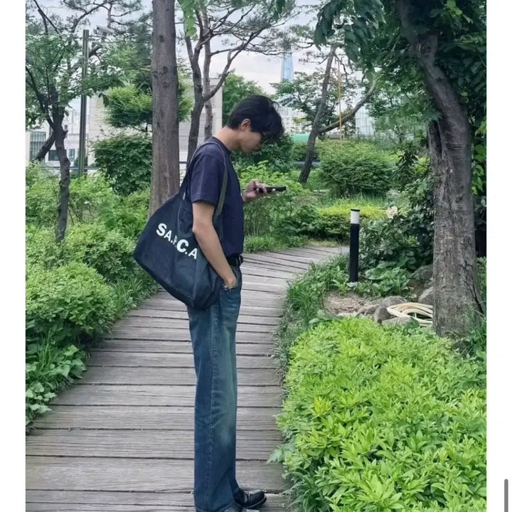 [SOLD OUT] 브론슨 티셔츠 팝니다