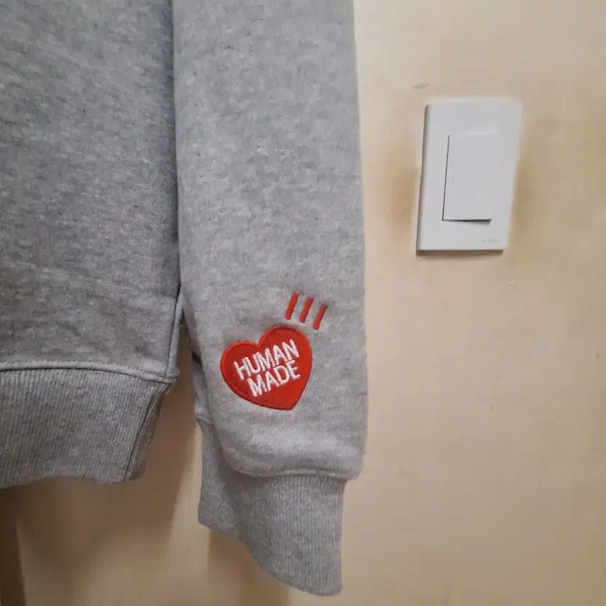 [SOLD OUT] HUMAN MADE 강아지 맨투맨 티셔츠 회색 XXL 새상품