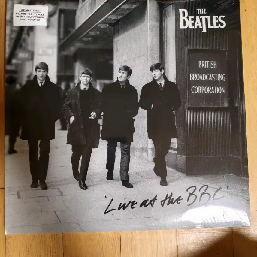 [BUNJANG] 비틀즈 Live at the BBC LP 레코드 음반 / 비틀즈 Live at the BBC LP 레코드 음반