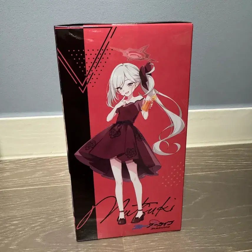 [SOLD OUT] 세가 블루 아카이브 유메미라이즈 무츠키 피규어