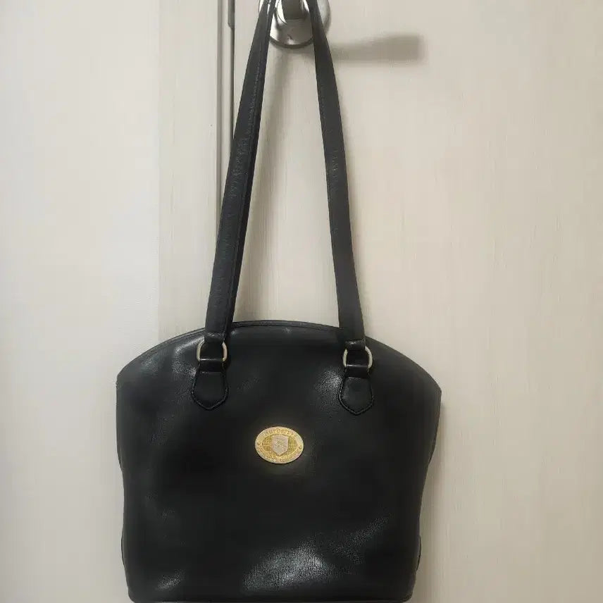 [BUNJANG] Burberry Black Leather Shoulder Bag / 버버리 블랙 가죽 숄더백