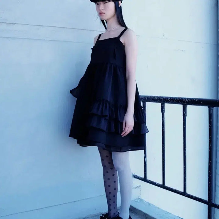 [BUNJANG] Type Service Ruffle Sleeve Volume Dress / 타입서비스 러플 슬리브 볼륨 드레스 베이비돌 블랙