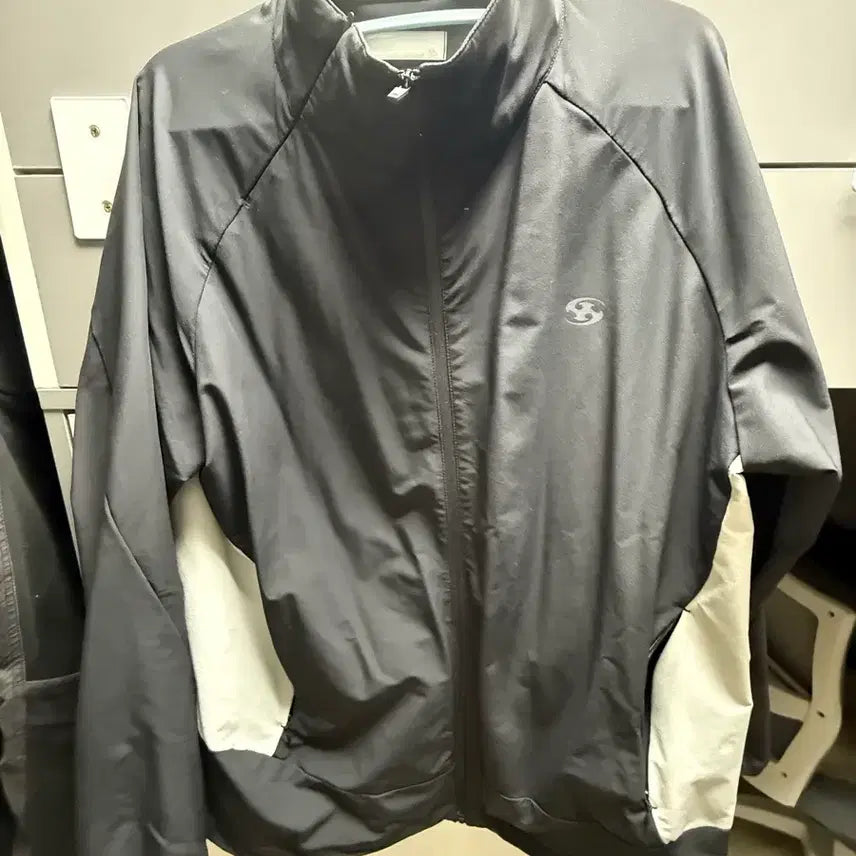 [BUNJANG] Sansangear Sim Wave Jacket Black 23FW / (3) 산산기어 심 웨이브 자켓 블랙 23fw