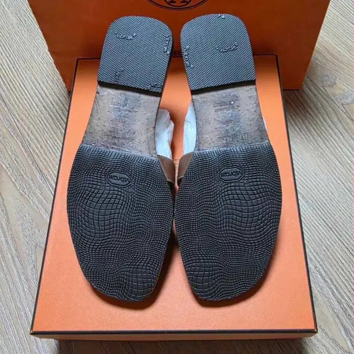 [BUNJANG] Hermes Oran Sandals Brown Women&
