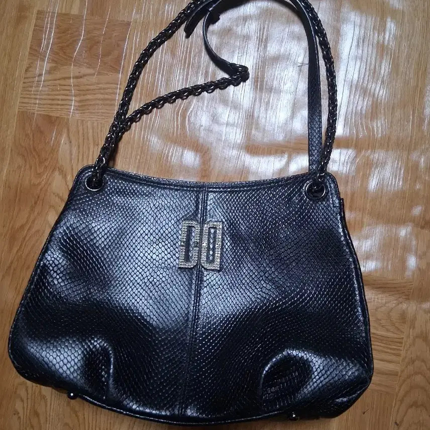 [BUNJANG] Daks Black Chain Shoulder Bag / 닥스 블랙 체인 숄더백/호보백 스타일