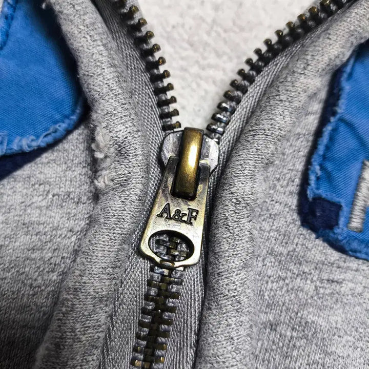 [BUNJANG] Abercrombie Distressed Hoodie Zip-up / [XL] 아베크롬비(Abercrombie) 디스트로이드 후드집업