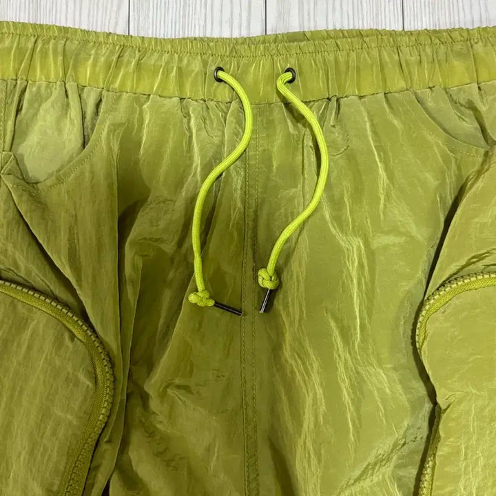 [BUNJANG] Massnoun Nylon Shorts - L / 매스노운 포켓 나일론 숏팬츠 L 상태s