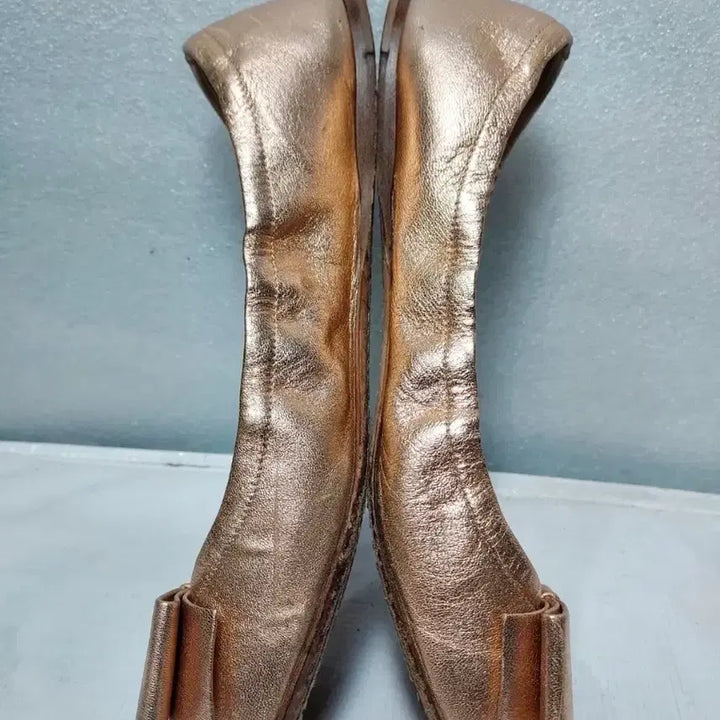[BUNJANG] Prada Rose Gold Flat Shoes / 프라다정품로즈골드플랫슈즈