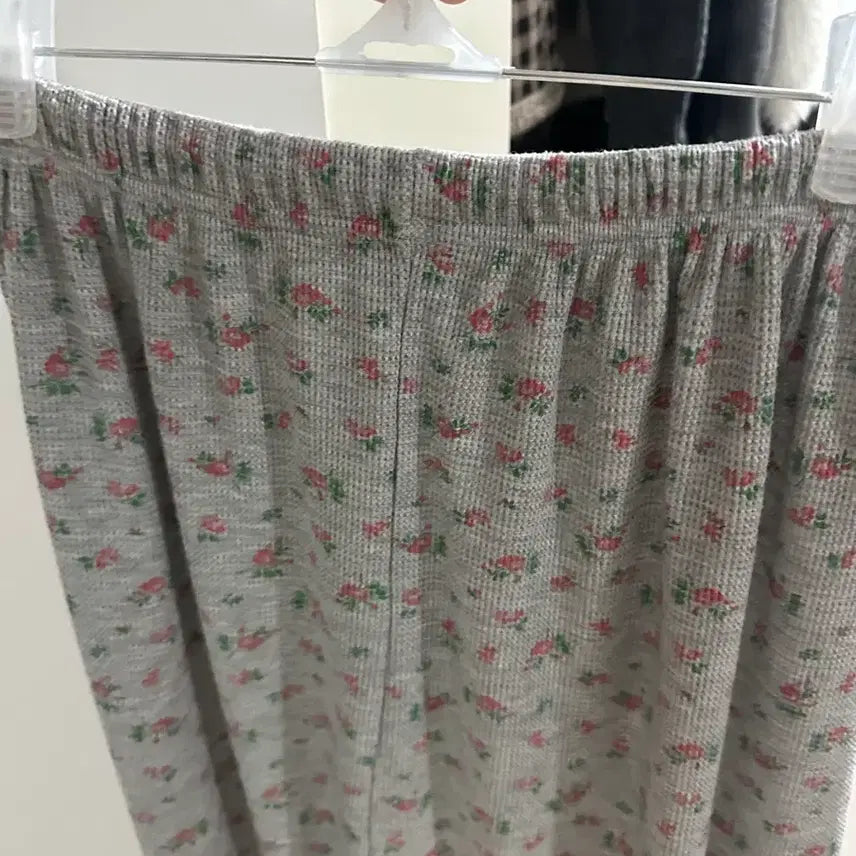 [SOLD OUT] 플라워 패턴 꽃무늬 롱스커트