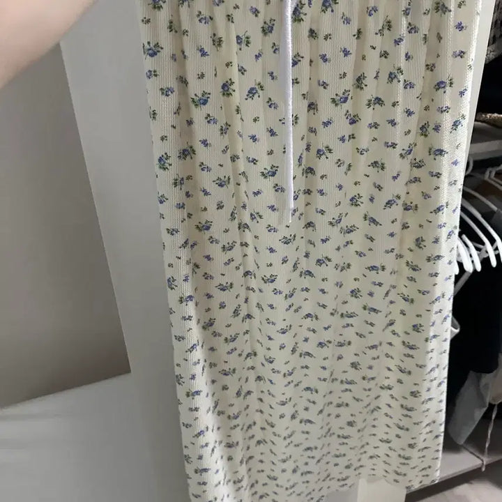 [SOLD OUT] 플라워 패턴 꽃무늬 롱스커트
