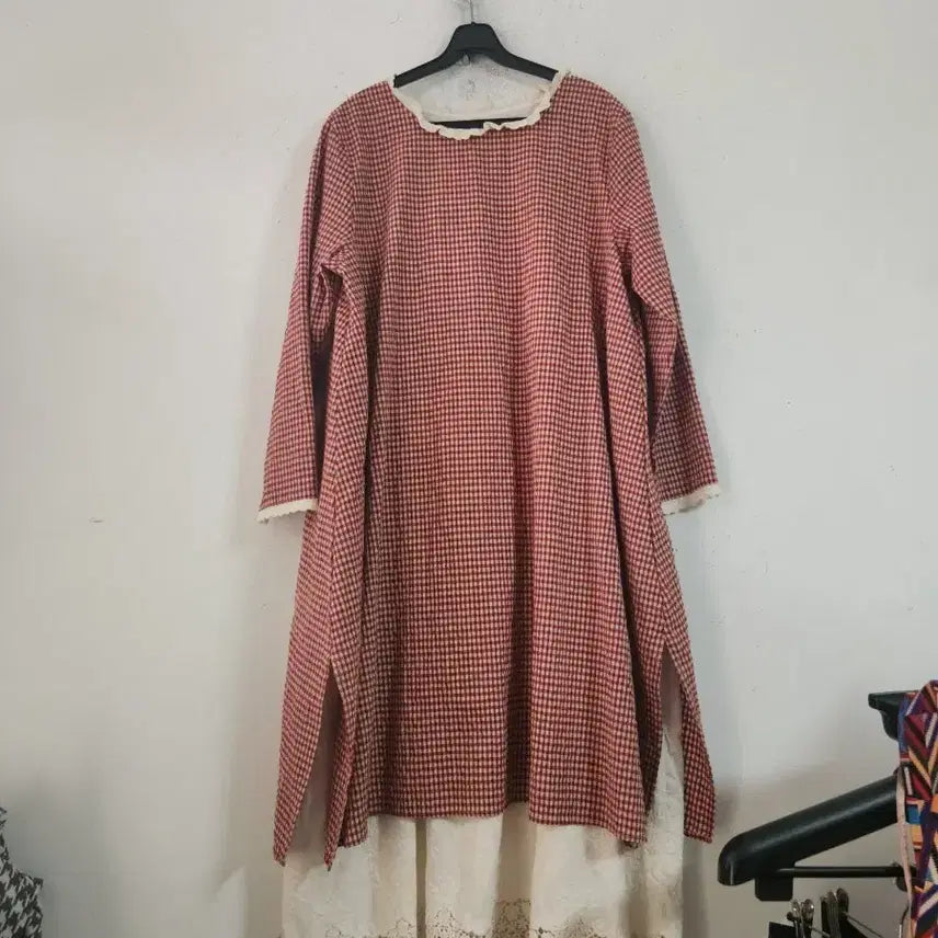 [BUNJANG] Long Check Dress with Lace Detail / 체크 롱 원피스 레이스 포인트