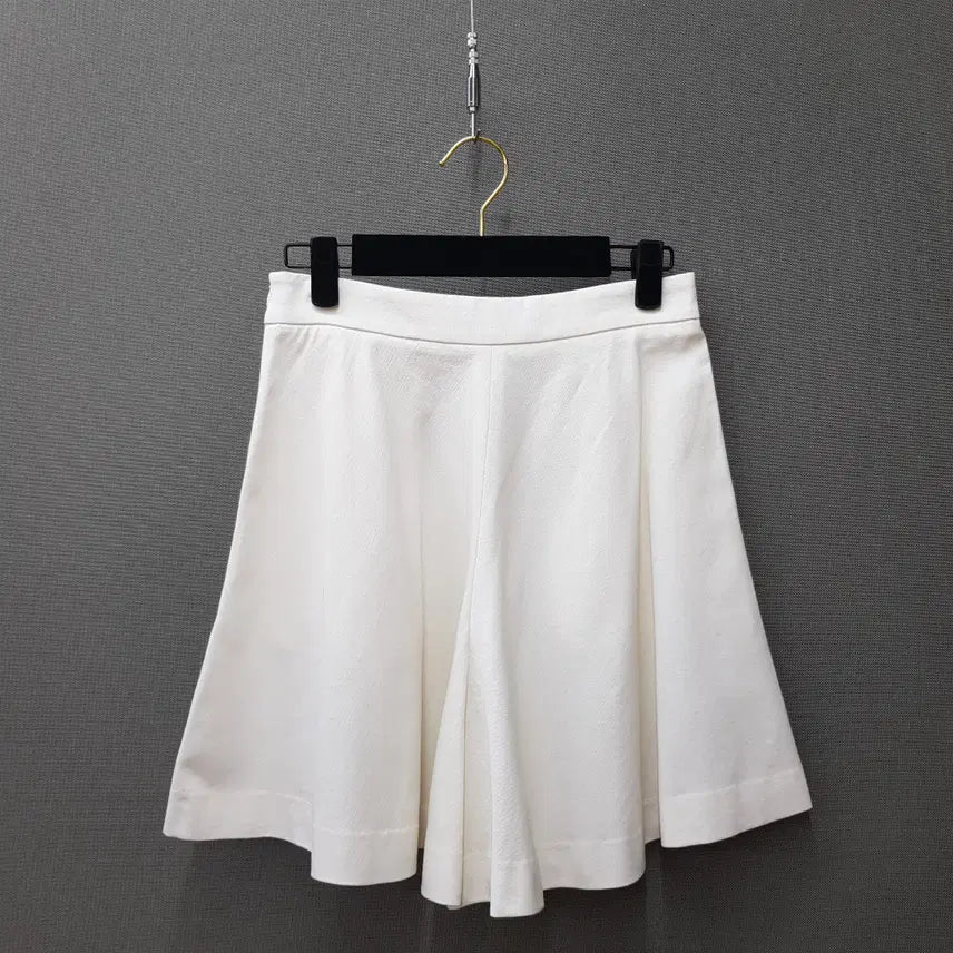 [BUNJANG] Hanseom Lanvin 2022 Flare Shorts / 한섬 랑방 2022 플레어 쇼츠 61-90사이즈