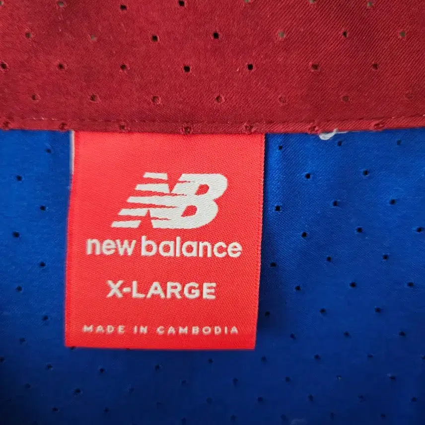 [SOLD OUT] 뉴발란스 바람막이 자켓 L 사이즈