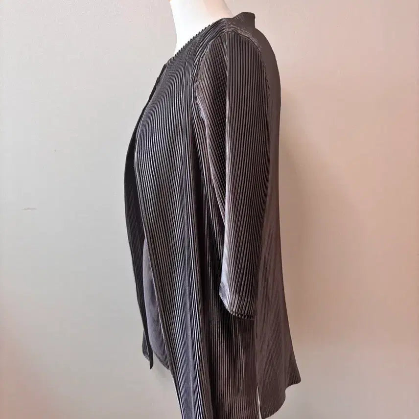 [BUNJANG] Pleats Gray Silver Jacket Set / 플리츠 그레이 은갈치 자켓 세트
