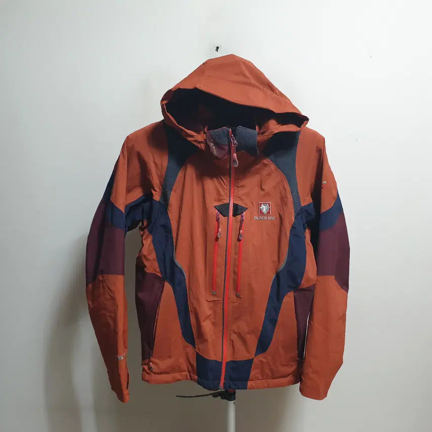 [BUNJANG] Black Yak Hooded Gore-Tex Windbreaker Jacket / 블랙야크 후드고어텍스바람막이점퍼/100