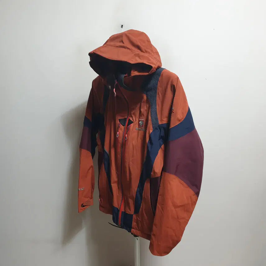 [BUNJANG] Black Yak Hooded Gore-Tex Windbreaker Jacket / 블랙야크 후드고어텍스바람막이점퍼/100