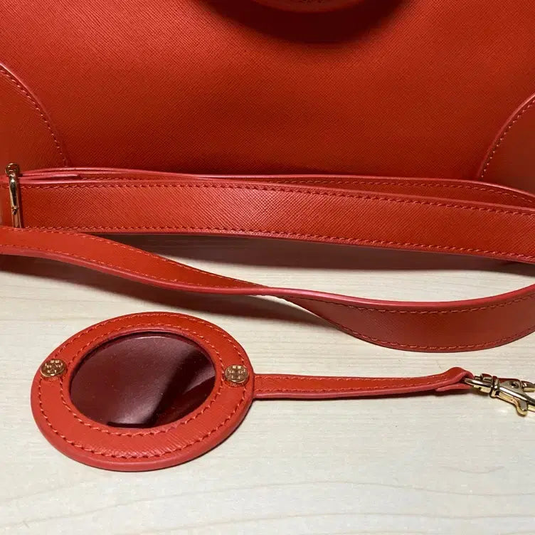 [BUNJANG] Tory Burch Leather Tote Bag / 토리버치 천연가죽 토트백 저렴하게 올려요~