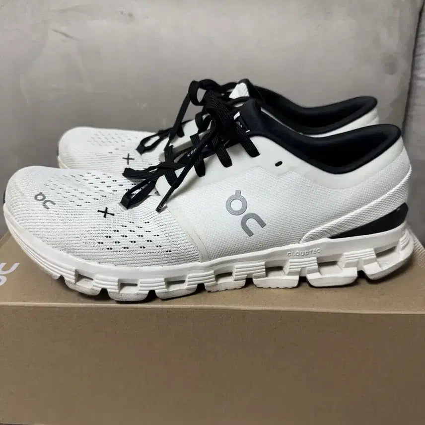 [BUNJANG] On-Running Cloud X 4 Running Shoes / 온러닝 클라우드 X 4 290