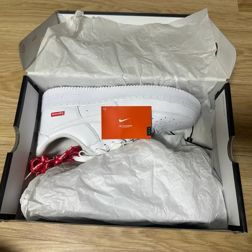 [SOLD OUT] 나이키 슈프림 에어포스1 로우 화이트