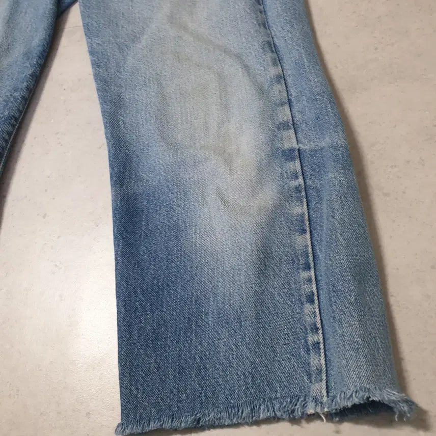 [SOLD OUT] 남성 바지 리바이스 LEVIS 32 청바지 반바지 칠부