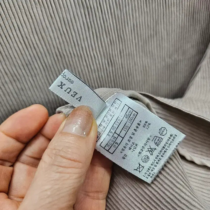 [BUNJANG] 베이지 골지원단 블라우스 66/보물찾기천사 / 베이지 골지원단 블라우스 66/보물찾기천사