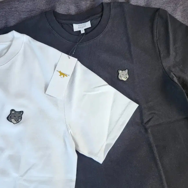 [BUNJANG] Maison Kitsune T-shirts (2-Piece Set) / 1+1) 메종키츠네 반팔 2개 셋트