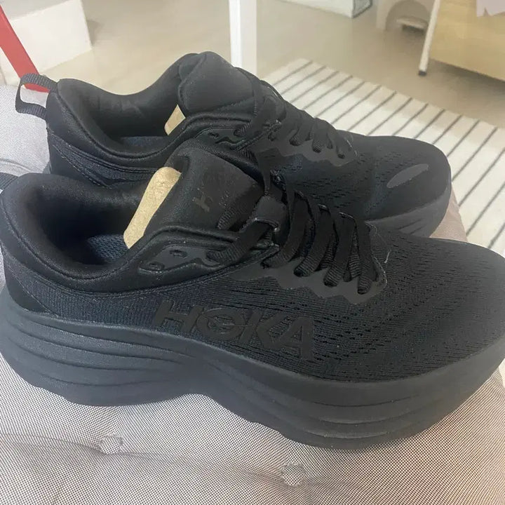 [BUNJANG] Hoka Bondi 8 Regular Running Shoes / 호카 본디8 레귤러 235 새상품