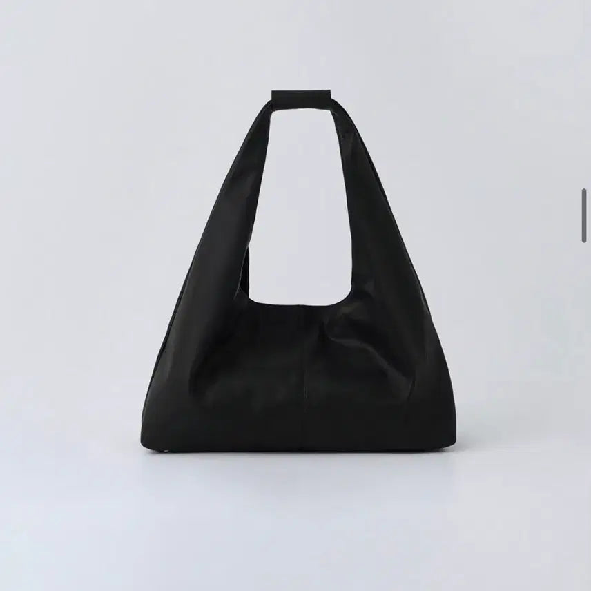[BUNJANG] Roiel Black Leather Hobo Bag / 로에일 블랙 레더 호보백