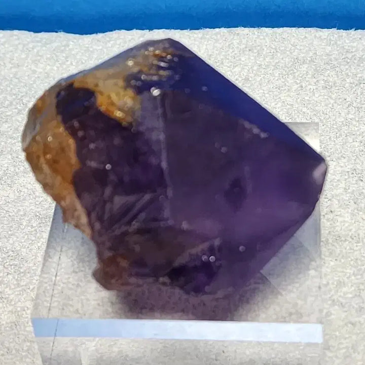 [BUNJANG] Natural Crystal Rough Amethyst Hexagonal Pillar Raw Stone with Stand / 천연크리스탈 거친 자수정 육각뿔 원석+받침대