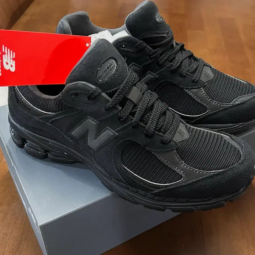 [BUNJANG] New Balance 2002R Black 265 / (미착용)뉴발란스 2002r 블랙 265