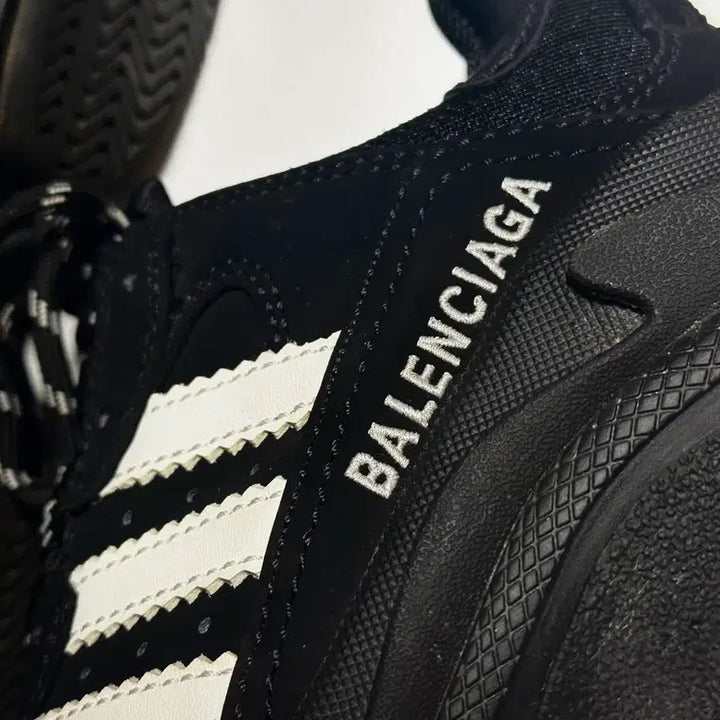 [BUNJANG] Balenciaga Adidas Triple S Sneakers / 36) 발렌시아가 아디다스 트리플s