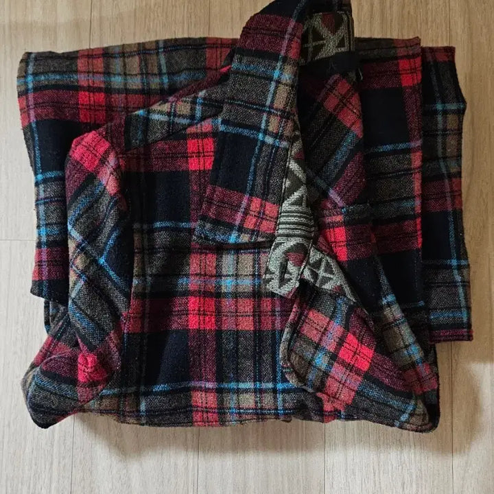 [SOLD OUT] 오버핏 체크 아우터/체크 자켓/남방/셔츠