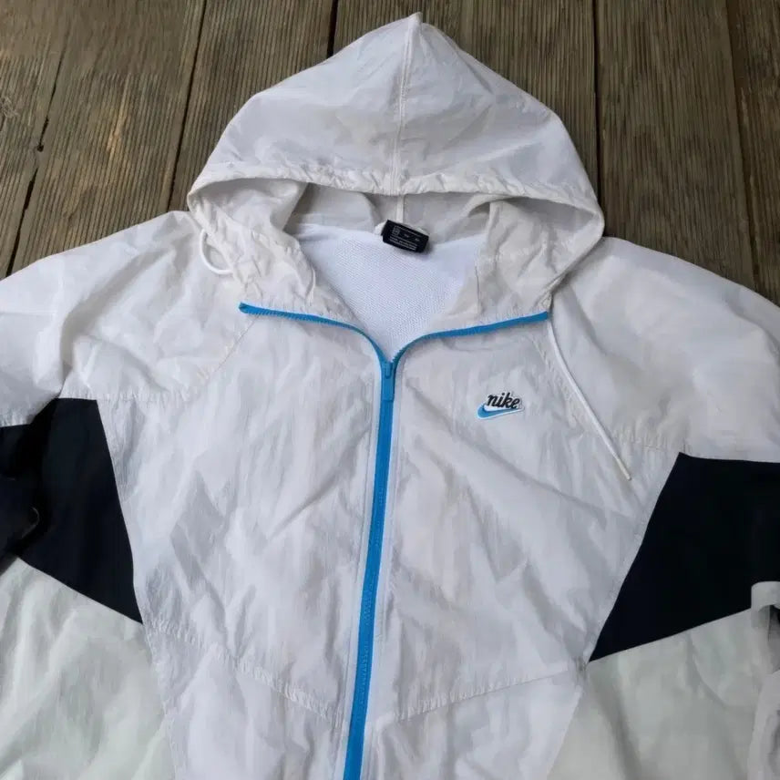 [BUNJANG] (2XL) 나이키 헤리티지 윈드러너 우븐 바람막이 / (2XL) 나이키 헤리티지 윈드러너 우븐 바람막이