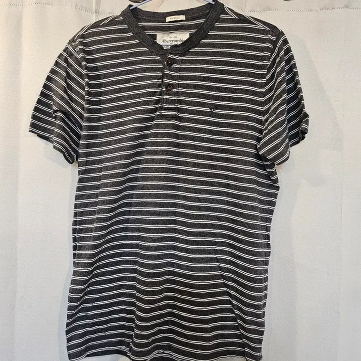 [SOLD OUT] 아베크롬비 스트라이프 반팔 헨리넥 티셔츠
