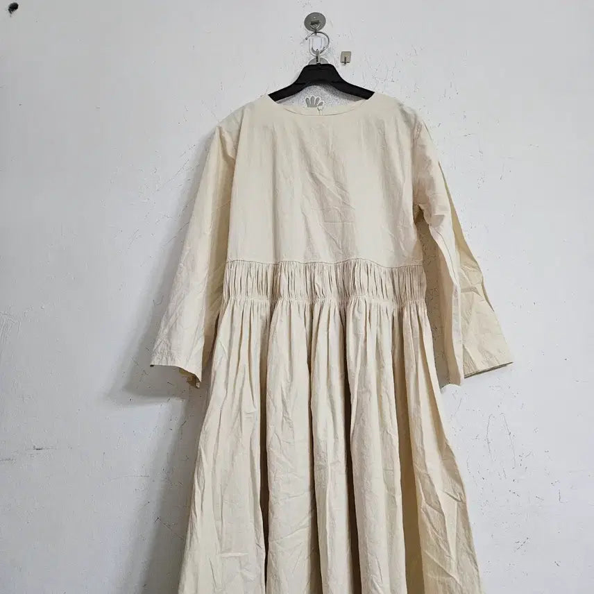 [BUNJANG] Ivory Long Dress / 아이보리 롱 원피스 셔링 FREE