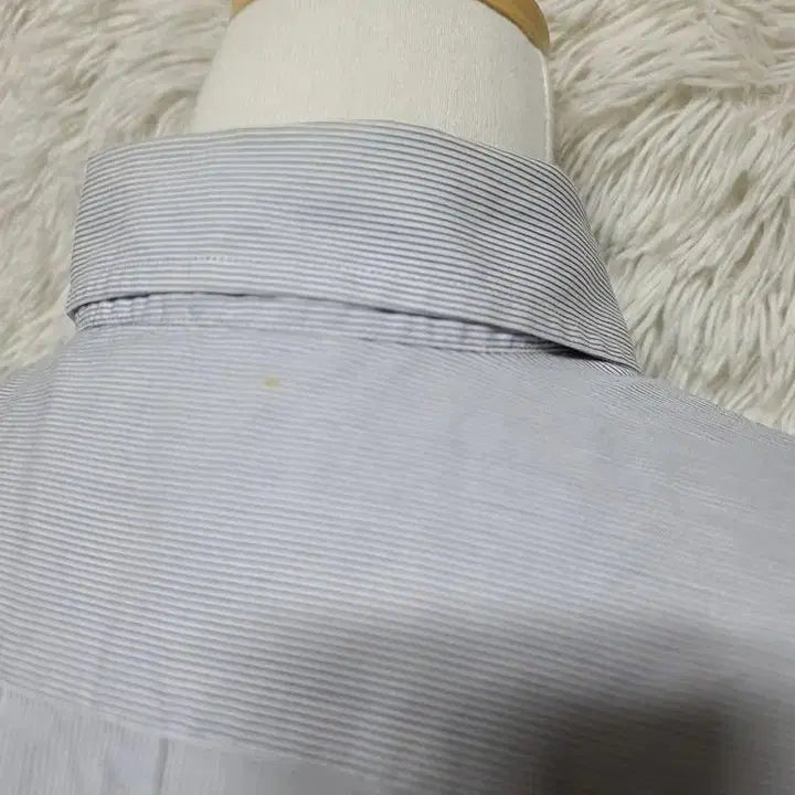 [BUNJANG] 발렌티노 정품 남자 봄춘추용 남성 스트라이프 긴팔남방티셔츠100 / 발렌티노 정품 남자 봄춘추용 남성 스트라이프 긴팔남방티셔츠100