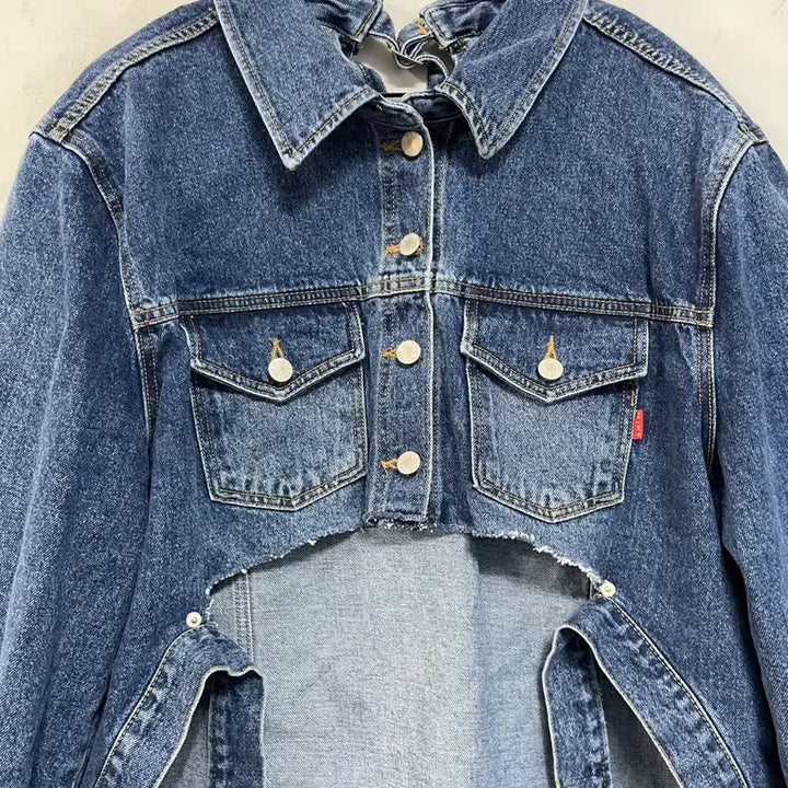 [BUNJANG] Mienne Unique Asymmetrical Denim Jacket / N6261 유니크 언발 청 자켓.mienne.미엔느