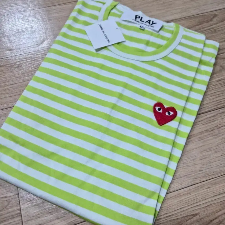 [BUNJANG] Comme des Garcons Play Stripe T-shirt XXL Lime / 새상품)꼼데가르송 플레이 스트라이프 반팔티 XXL 라임